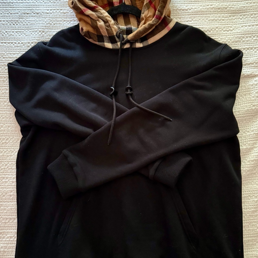 Burberry Black Sweatshirt with Tan Plaid Hood